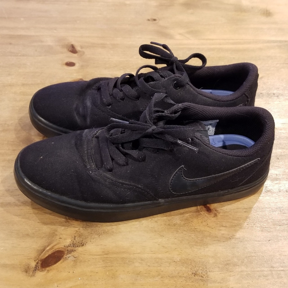 Nike SB Womens Shoes Size 8 Black Skater Skateboarding Uk Size 5.5 Sneaker - Picture 4 of 10